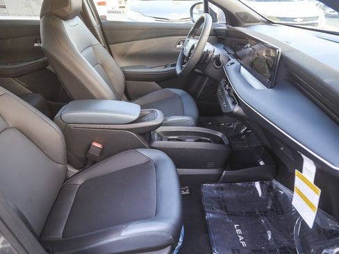 New 2026 Nissan Leaf SV+ image 17