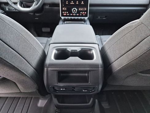 Used 2026 GMC Sierra EV Elevation AWD/4WD image 30