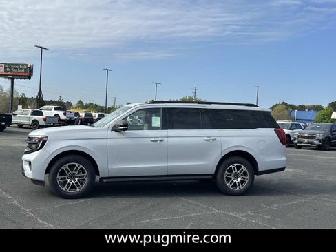 New 2026 Ford Expedition Max Active image 4