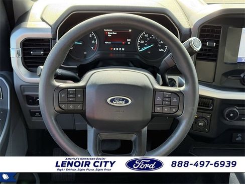 Used 2022 Ford F150 XLT image 6