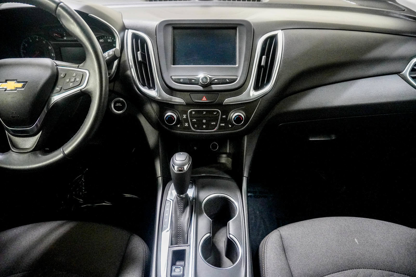 Used 2018 Chevrolet Equinox LT AWD/4WD image 22