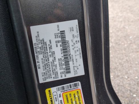 Used 2016 Ford Mustang GT Premium w/ Black Accent Package image 34