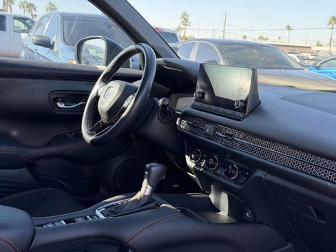 Used 2023 Honda HR-V Sport image 30