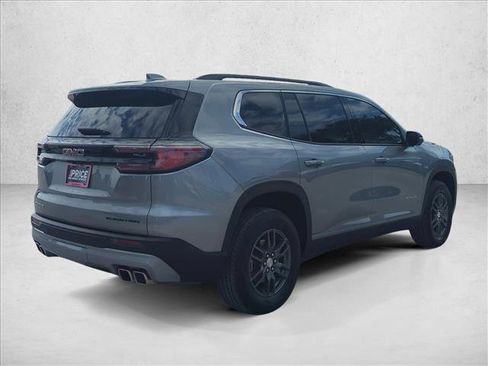 Used 2025 GMC Acadia Elevation FWD image 5