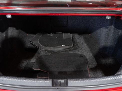 Used 2017 Volkswagen Jetta GLI FWD image 30