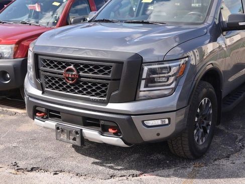Used 2023 Nissan Titan PRO-4X w/ Pro-4x Convenience Package AWD/4WD image 5