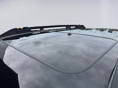 Used 2022 Subaru Outback Wilderness w/ Wilderness Package image 10