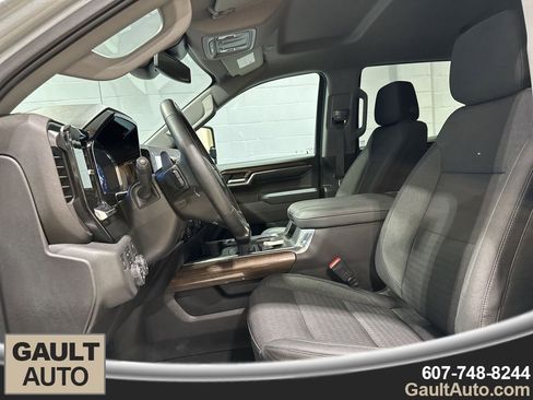 Used 2023 Chevrolet Silverado 1500 LT Trail Boss w/ Protection Package image 13