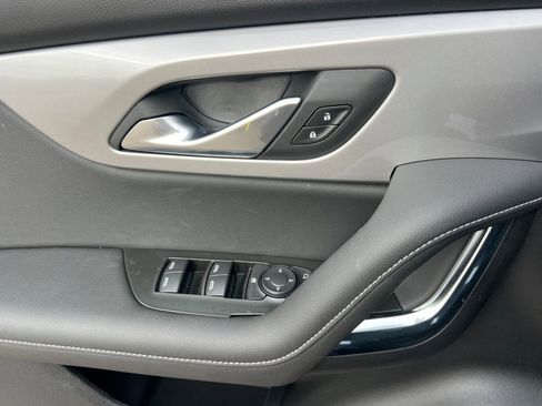 New 2026 Chevrolet Blazer LT w/ Convenience Package image 8