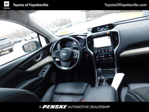 Used 2022 Subaru Ascent Limited w/ Technology Package image 7