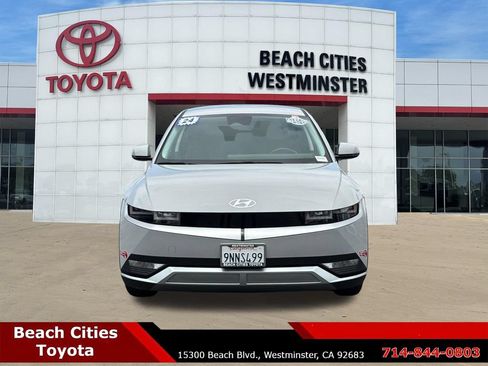 Used 2024 Hyundai Ioniq 5 SE RWD image 4