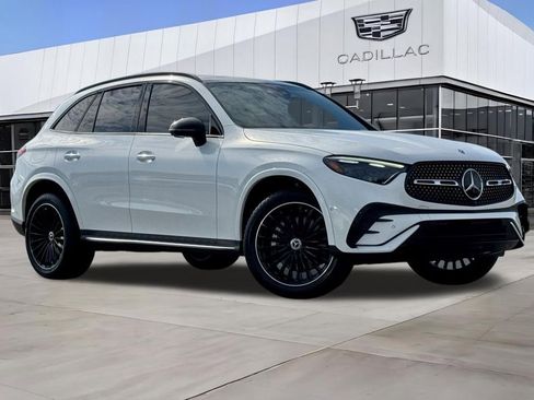 Used 2023 Mercedes-Benz GLC 300 image 2