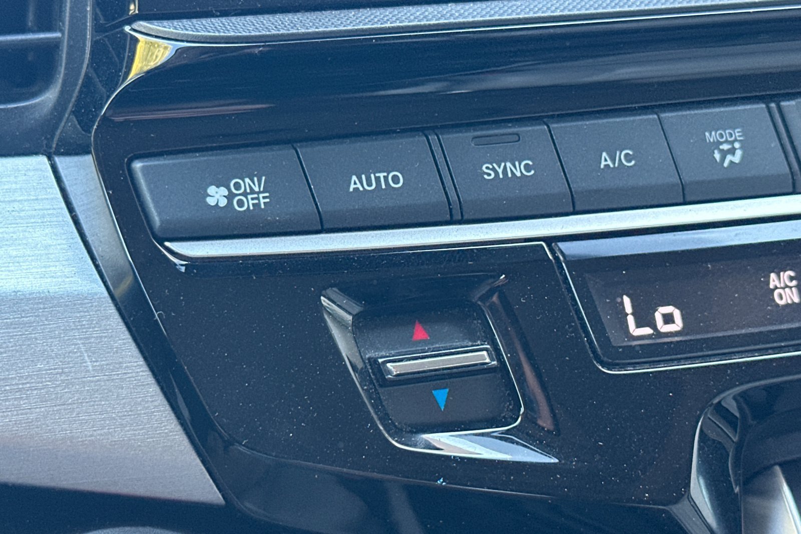Used 2025 Honda Odyssey EX-L image 30