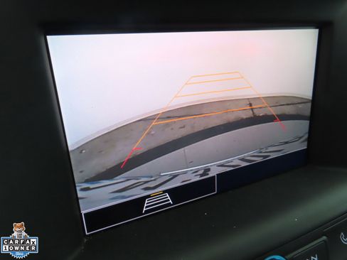 Used 2024 GMC Terrain SLE AWD/4WD image 19