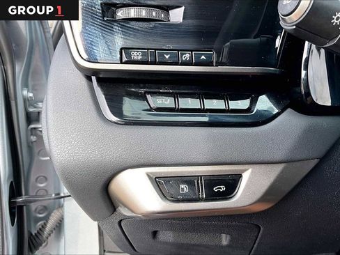 Used 2024 Lexus RX 350 AWD w/ Convenience Package image 33