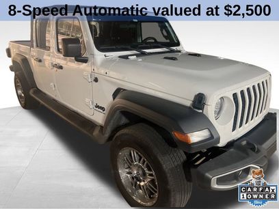 Used 2023 Jeep Gladiator Sport