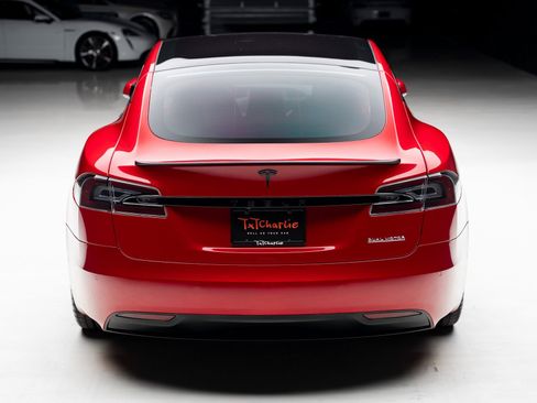 Used 2021 Tesla Model S Performance image 24