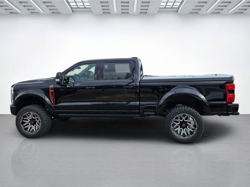 New 2026 Ford F250 Lariat w/ Black Appearance Package AWD/4WD image 8