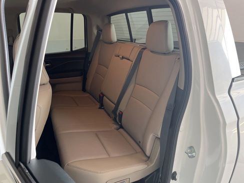Used 2023 Honda Ridgeline RTL-E image 19