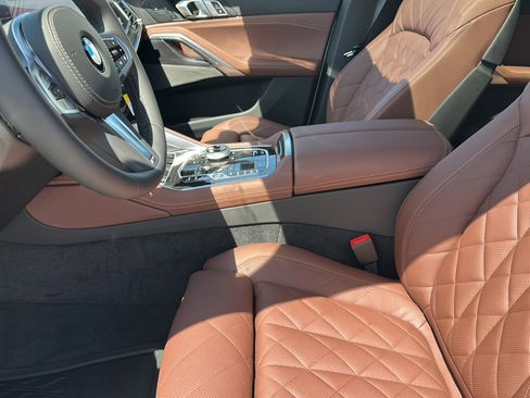 New 2026 BMW X6 xDrive40i image 10
