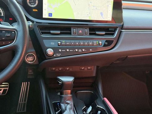 Used 2023 Lexus ES 300h F Sport w/ Accessory Package (Z1) image 18