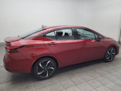 Used 2025 Nissan Versa SR image 10