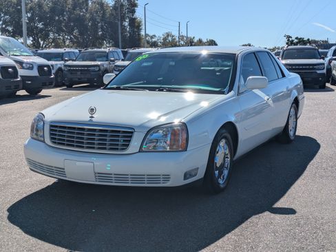 Used 2000 Cadillac De Ville w/ Comfort/Convenience Pkg image 7