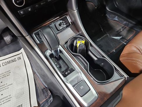 Used 2022 Subaru Ascent Touring w/ Popular Package #2A image 25