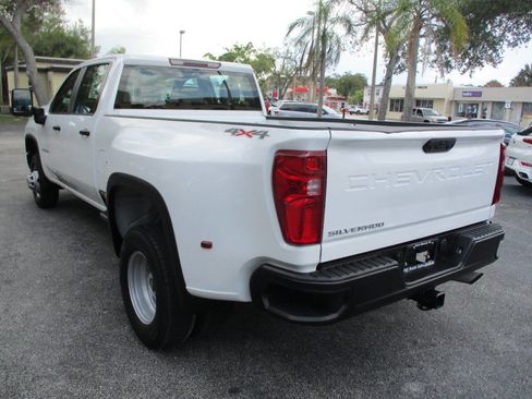 Used 2021 Chevrolet Silverado 3500 W/T w/ WT Fleet Convenience Package image 7