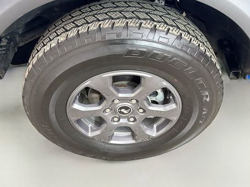 Used 2024 Ford Bronco Big Bend image 30