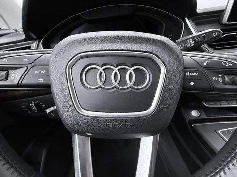 Used 2018 Audi Q5 2.0T Premium AWD/4WD image 17