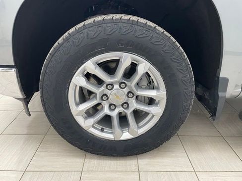 Certified 2023 Chevrolet Silverado 1500 LT image 7