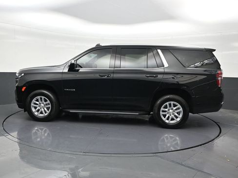 Used 2024 Chevrolet Tahoe LS RWD image 2