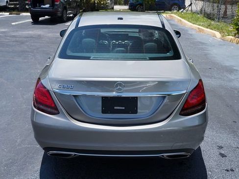 Used 2019 Mercedes-Benz C 300 Sedan image 12