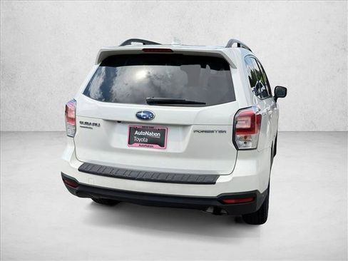 Used 2018 Subaru Forester 2.5i Limited image 4