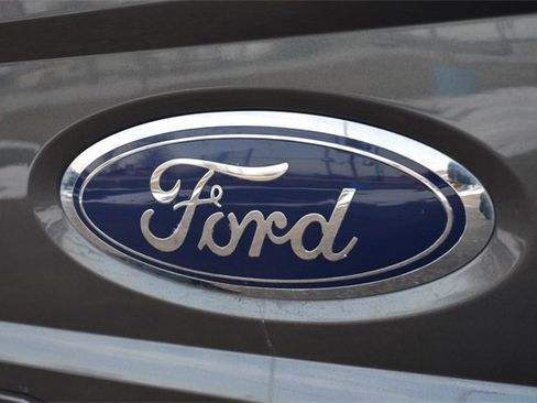 Used 2019 Ford F250 XLT w/ XLT Premium Package image 18