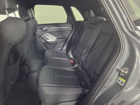 Used 2019 Audi Q3 2.0T Premium w/ Convenience Package AWD/4WD image 23