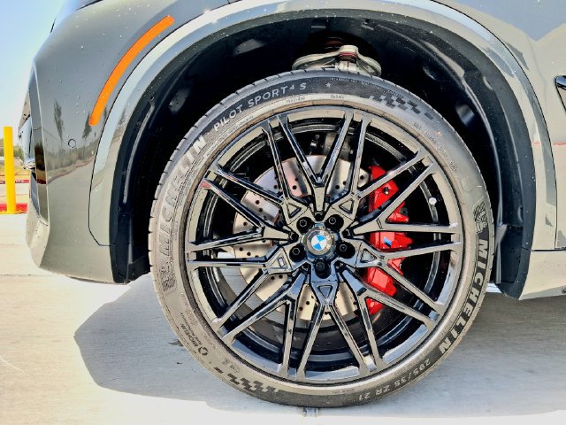 New 2026 BMW X5 M Competition w/ Executive Package AWD/4WD image 29