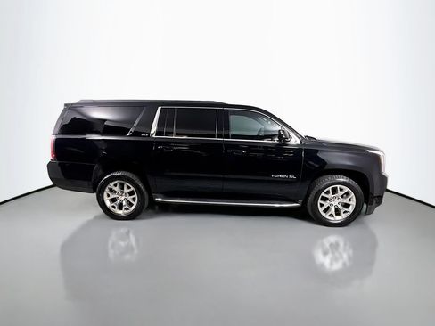 Used 2020 GMC Yukon XL SLT w/ Value Plus Edition RWD image 4