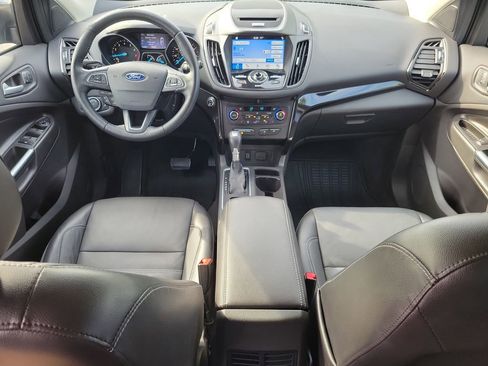 Used 2017 Ford Escape Titanium AWD/4WD image 19