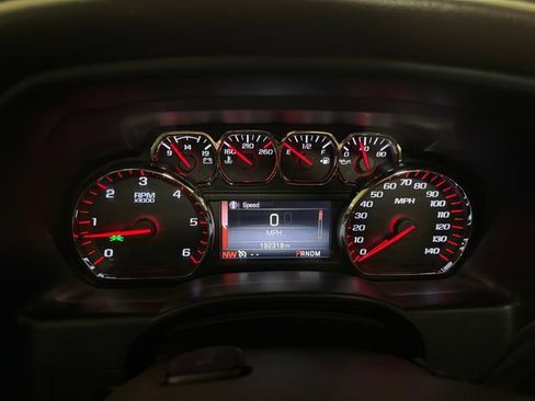Used 2015 GMC Sierra 1500 SLT w/ SLT Crew Cab Value Package AWD/4WD image 11