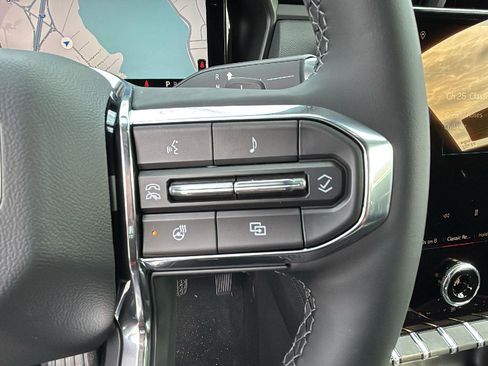 New 2026 GMC Terrain Elevation w/ Elevation Premium Package image 18