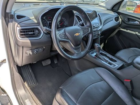 Used 2018 Chevrolet Equinox Premier AWD/4WD image 8