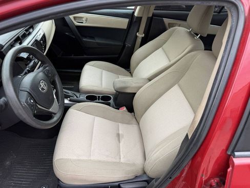 Used 2015 Toyota Corolla LE FWD image 11
