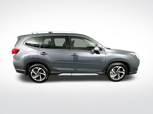 Used 2023 Subaru Forester Touring AWD/4WD image 4