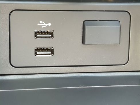 Used 2023 MAZDA CX-9 Touring image 22