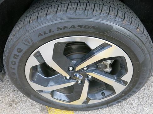 Used 2022 Subaru Forester Touring w/ Popular Package #2 image 36