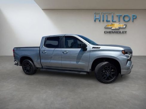 Used 2025 Chevrolet Silverado 1500 RST w/ Dark Appearance Package AWD/4WD image 3
