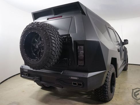 Used 2018 Ford F150 XLT w/ Equipment Group 302A Luxury image 9