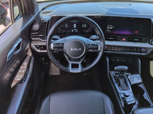 Used 2023 Kia Sportage X-Line w/ X-Line Premium Package AWD/4WD image 16